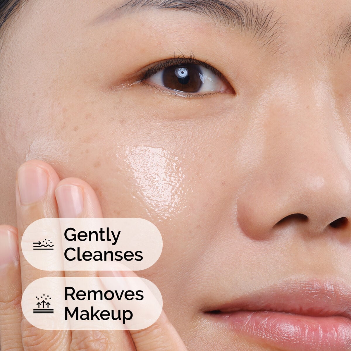 squalane-cleanser-f0 ord-squalane-cleanser-model-application-with-benefits.jpg